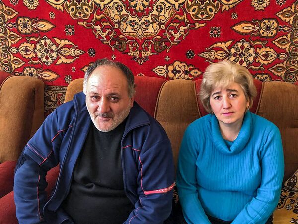 Спастись, чтобы потеряться: невыдуманные истории о Спитакском землетрясении Спастись, чтобы потеряться: невыдуманные истории о Спитакском землетрясении - Sputnik Армения