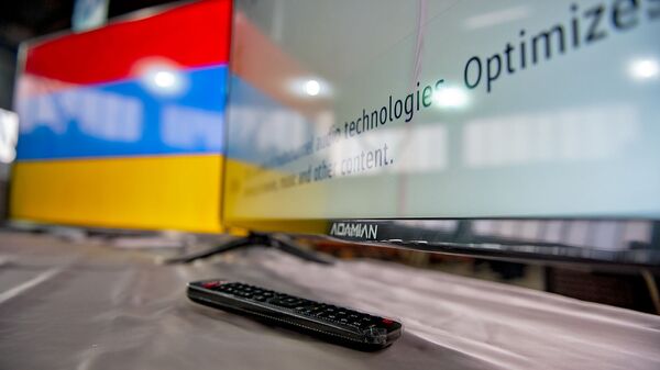 LED телевизоры Adamian, собранные в селе Мердзаван - Sputnik Армения