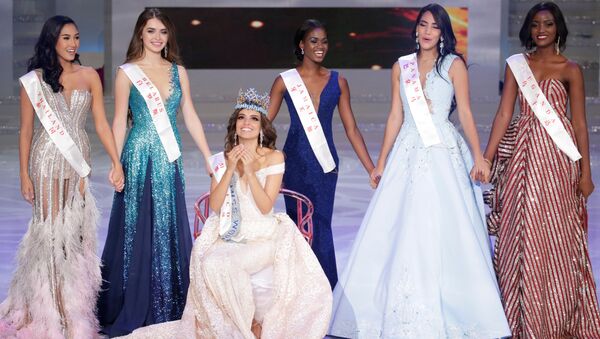 Мисс Мексика Ванесса Понс де Леон празднует победу в финале конкурса Мисс Мира-2018 в Китае - Sputnik Армения