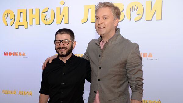 Актеры Михаил Галустян (слева) и Сергей Светлаков  - Sputnik Армения