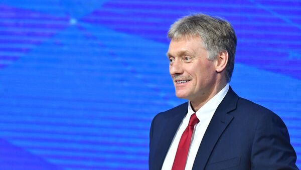 Пресс-секретарь президента РФ Дмитрий Песков во время ежегодной большой пресс-конференции Владимира Путина (20 декабря 2018). Москвa - Sputnik Արմենիա