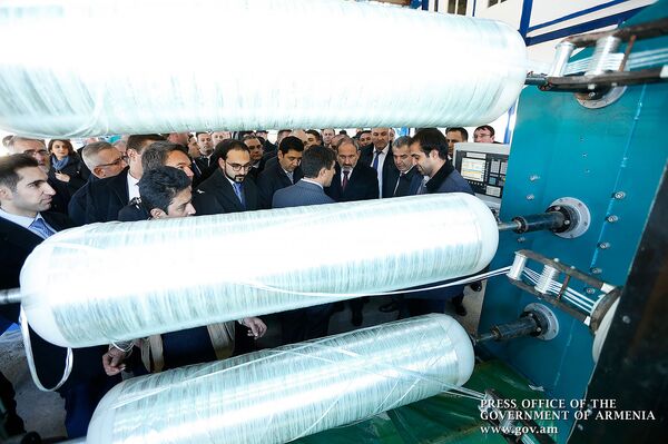 Иранская компания открыла завод по производству газобаллонов в Армении: Пашинян дал добро Иранская компания открыла завод по производству газобаллонов в Армении: Пашинян дал добро - Sputnik Армения