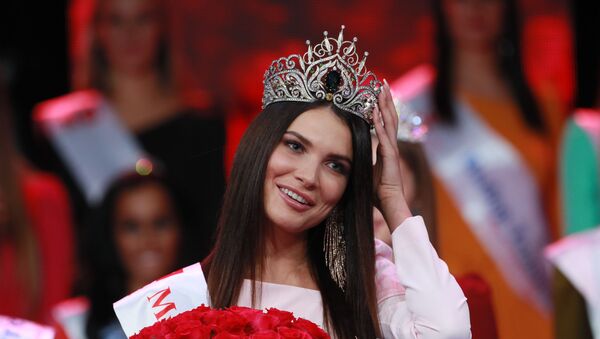 Победительница конкурса красоты Мисс Москва 2018 Алеся Семеренко в концертном зале «Vegas City Hall». - Sputnik Արմենիա
