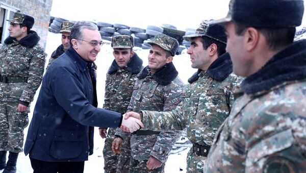 Зограб Мнацаканян посетил Вооруженные силы Армении - Sputnik Արմենիա