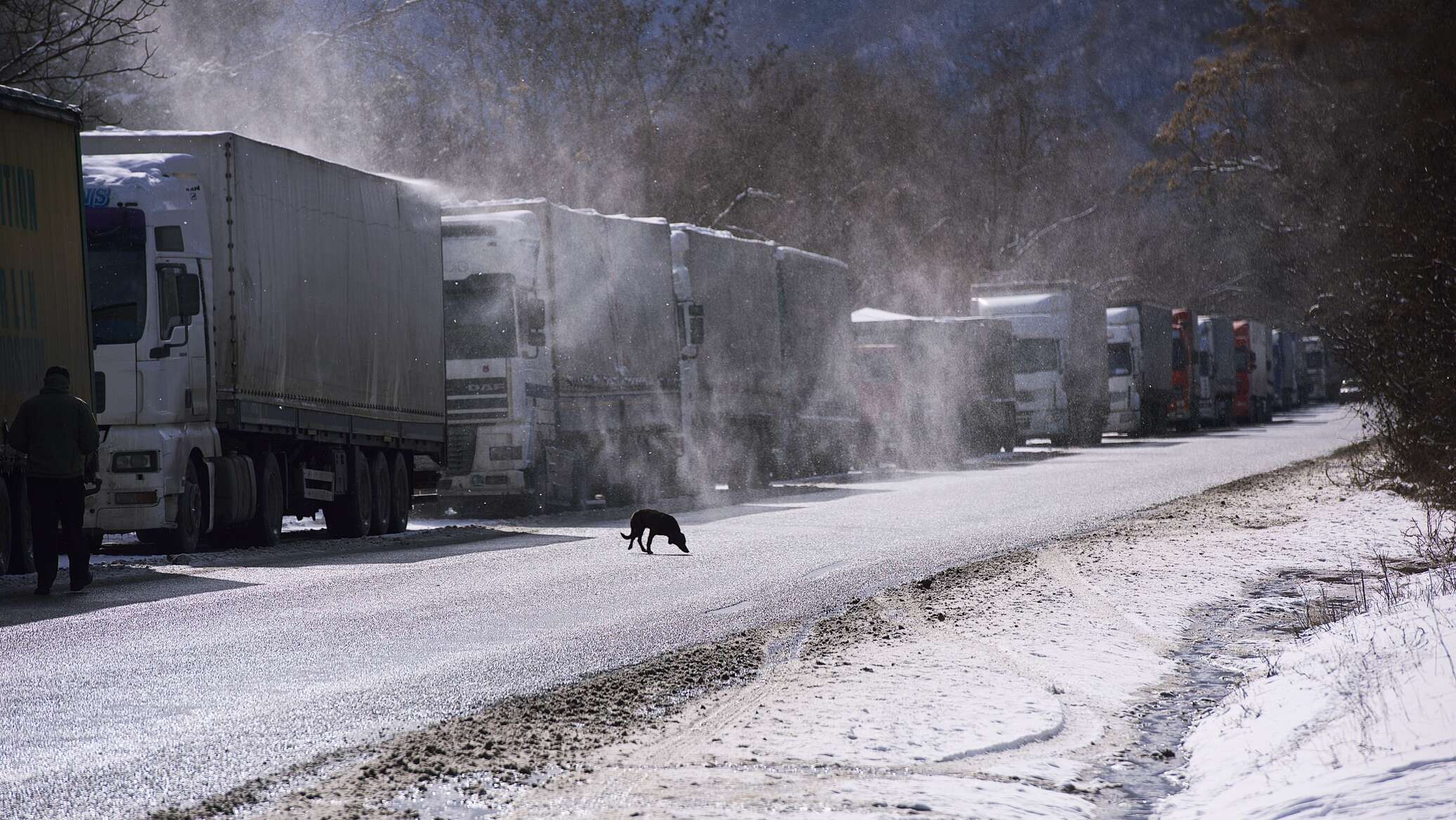 верхний ларс сейчас оползень. ларс грузия дорога. верхний ларс военно грузинская дорога. верхний ларс дорога открыта или закрыта сегодня. что сейчас на границе с грузией в верхнем ларсе.