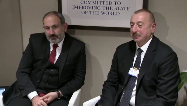 Случайная встреча Никола пашиняна и Алиева - Sputnik Армения