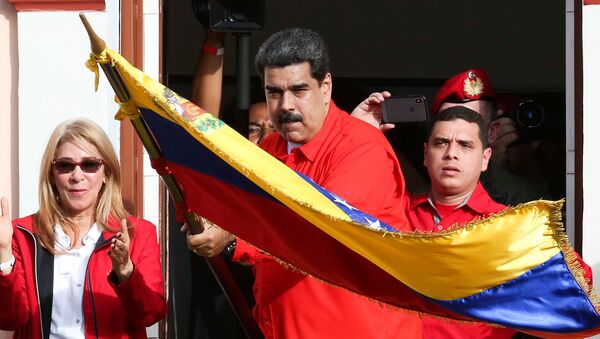 Президент Венесуэлы Николас Мадуро принимает участие в митинге в поддержку своего правительства (23 января 2019). Каракас - Sputnik Армения