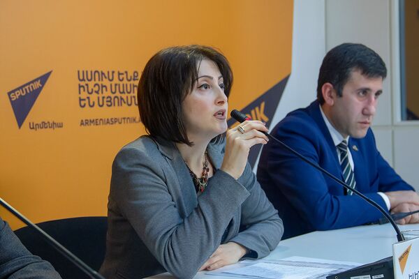 Енокян — чудовище: семья зверски убитого Иосифа Агаджанова обратилась к общественности Енокян — чудовище: семья зверски убитого Иосифа Агаджанова обратилась к общественности - Sputnik Армения