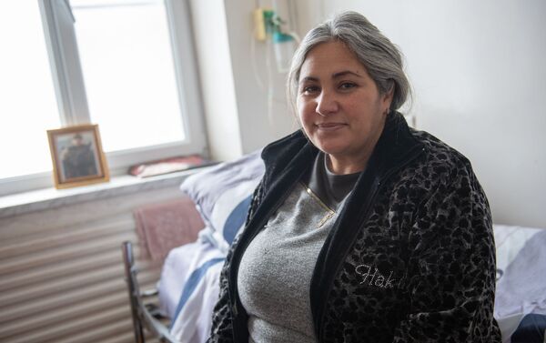 Тина Торосян - мать погибшего солдата Карена Диниеляна - Sputnik Армения