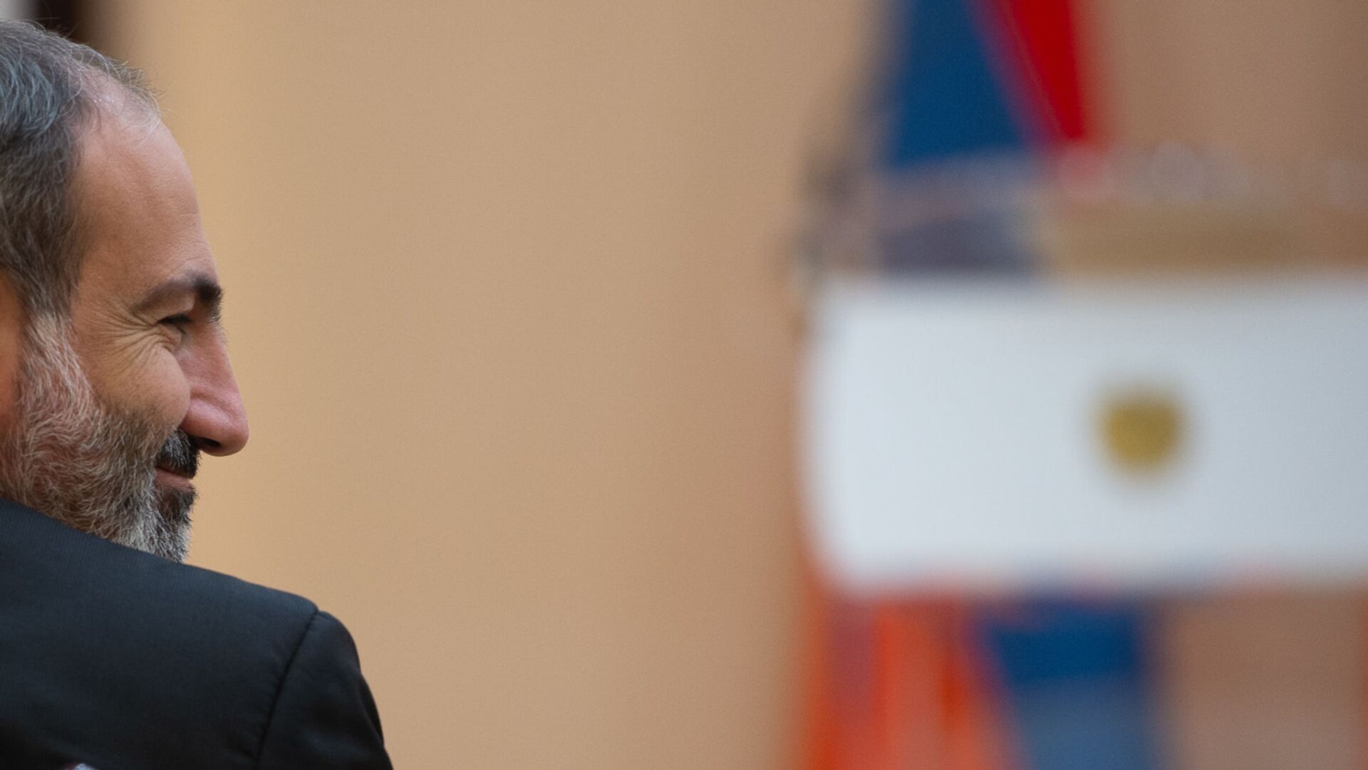Премьер-министр Никол Пашинян во время церемонии награждения военнослужащих (28 января 2019). Еревaн - Sputnik Армения, 1920, 30.12.2021