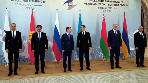 Совместное фотографирование глав делегаций Евразийского межправительственного совета (1 февраля 2019). Алма-Ата - Sputnik Արմենիա