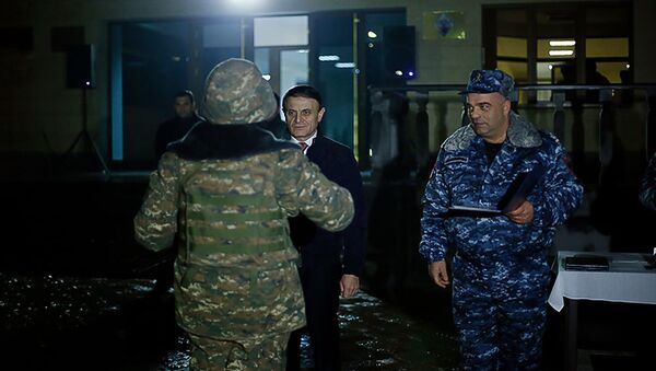 Начальник полиции Валерий Осипян на церемонии пересменки войск полиции Армении - Sputnik Արմենիա