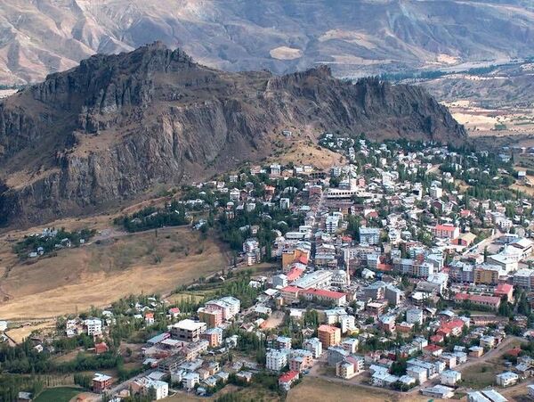 Պոմպեոսի ժամանակների քաղաքը. ովքե՞ր հայտնի դարձրեցին Շապին Գարահիսարը Պոմպեոսի ժամանակների քաղաքը. ովքե՞ր հայտնի դարձրեցին Շապին Գարահիսարը - Sputnik Արմենիա