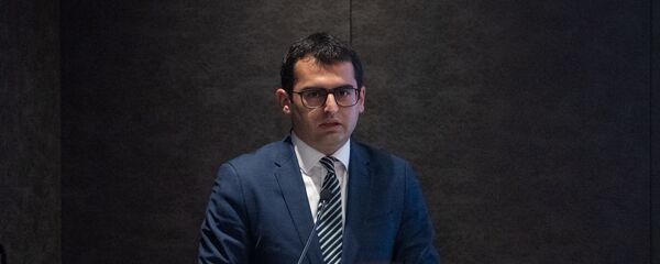 акоп аршакян биография армения. . акоп аршакян биография армения фото. акоп аршакян биография армения-. картинка акоп аршакян биография армения. картинка . Министр высокотехнологичной промышленности Армении Акоп Аршакян покинул свой пост, объяснив это резонансным конфликтом с журналистом Пайлаком Фахрадяном в одном из ереванских кафе. акоп аршакян биография армения. . акоп аршакян биография армения фото. акоп аршакян биография армения-. картинка акоп аршакян биография армения. картинка . Министр высокотехнологичной промышленности Армении Акоп Аршакян покинул свой пост, объяснив это резонансным конфликтом с журналистом Пайлаком Фахрадяном в одном из ереванских кафе.