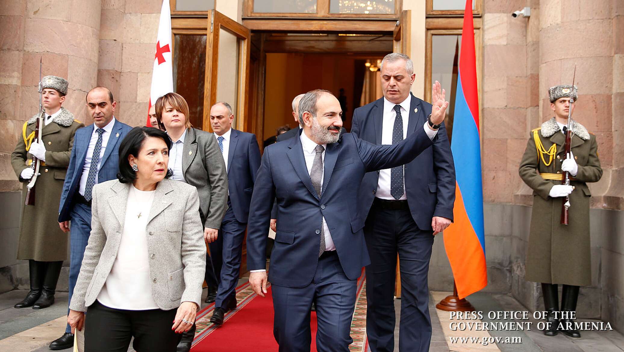Вместе армения. Грузия политика. Грузия и Армения отношения.