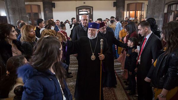 Католикос всех армян посетил Гюмри - Sputnik Արմենիա