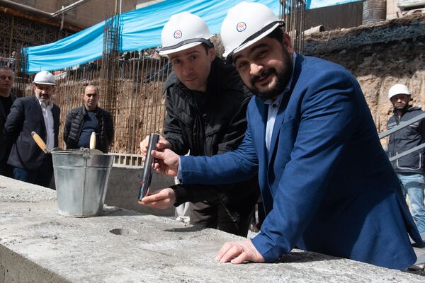 Ինչ իմ աչքով չտեսա, ձեր աչքերով կտեսնեմ. Սոս Սարգսյանի երազանքը կատարվեց Ինչ իմ աչքով չտեսա, ձեր աչքերով կտեսնեմ. Սոս Սարգսյանի երազանքը կատարվեց - Sputnik Արմենիա