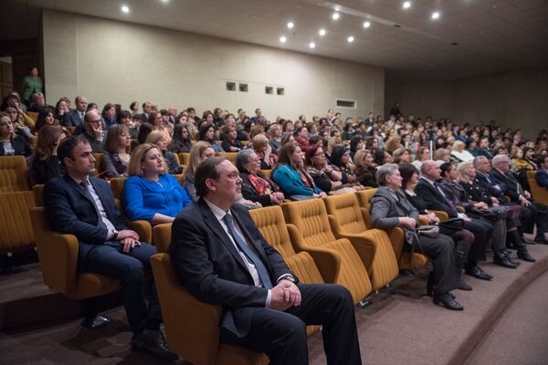 Литературно-музыкальный вечер, посвященный Сергею Есенину Литературно-музыкальный вечер, посвященный Сергею Есенину - Sputnik Արմենիա