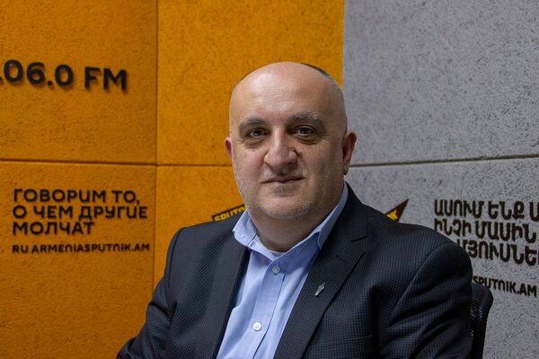 Ի՞նչ կտա հայկական կինոարտադրությանը «Կինոյի մասին» նոր օրենքը. 3 նախագիծ է ներկայացվել Ի՞նչ կտա հայկական կինոարտադրությանը «Կինոյի մասին» նոր օրենքը. 3 նախագիծ է ներկայացվել - Sputnik Արմենիա
