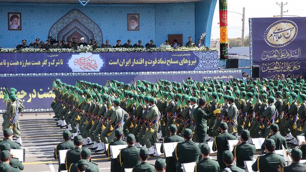 Марш военнослужащих Ирана во время ежегодного военного парада (22 сентября 2017). Тегеран - Sputnik Армения