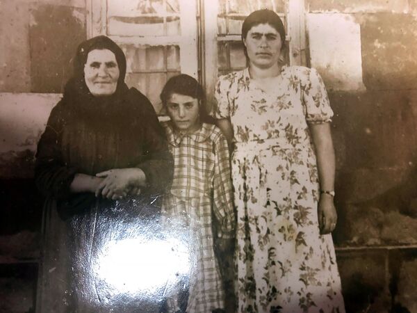 «Մուշից մի բուռ հող կբերեք…». Մխո պապի ցանկությունը դեռ չի կատարվել «Մուշից մի բուռ հող կբերեք…». Մխո պապի ցանկությունը դեռ չի կատարվել - Sputnik Արմենիա