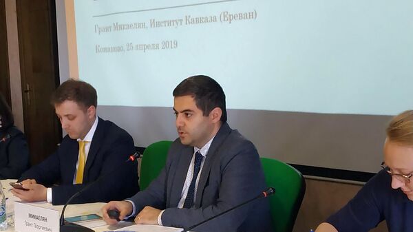 Грант Микаелян во время Конгресса евразийских СМИ (25 апреля 2019). Тверская область - Sputnik Արմենիա