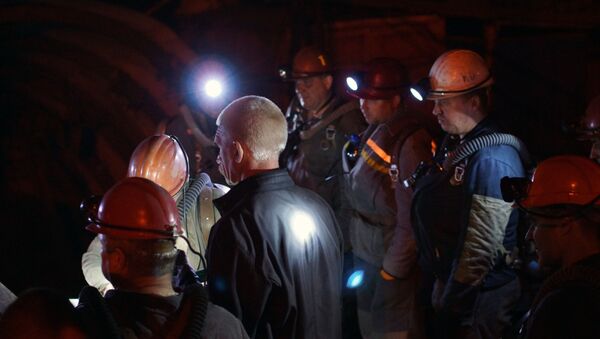 Спасательная операция на шахте Схидкарбон в поселке Юрьевка Луганской народной республики - Sputnik Армения