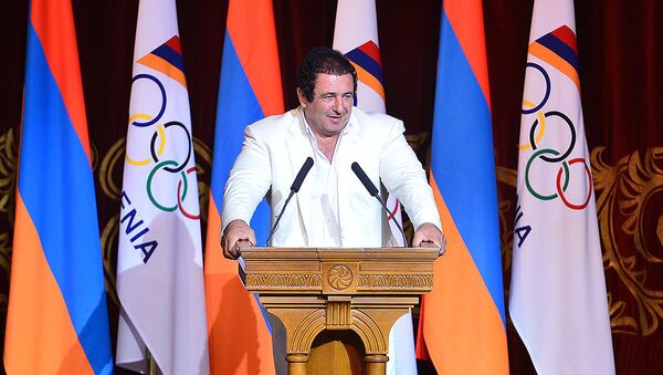 Президент НОК Армении Гагик Царукян на торжественной церемонии чествования и награждения спортсменов Армении (18 сентября 2016). Еревaн - Sputnik Արմենիա