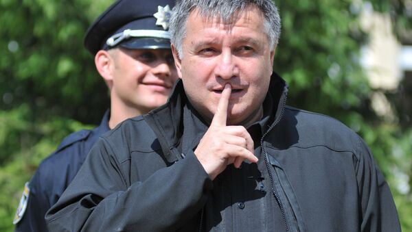 Министр внутренних дел Украины Арсен Аваков в центре подготовки патрульных полицейских (17 июля 2017). Львов - Sputnik Армения