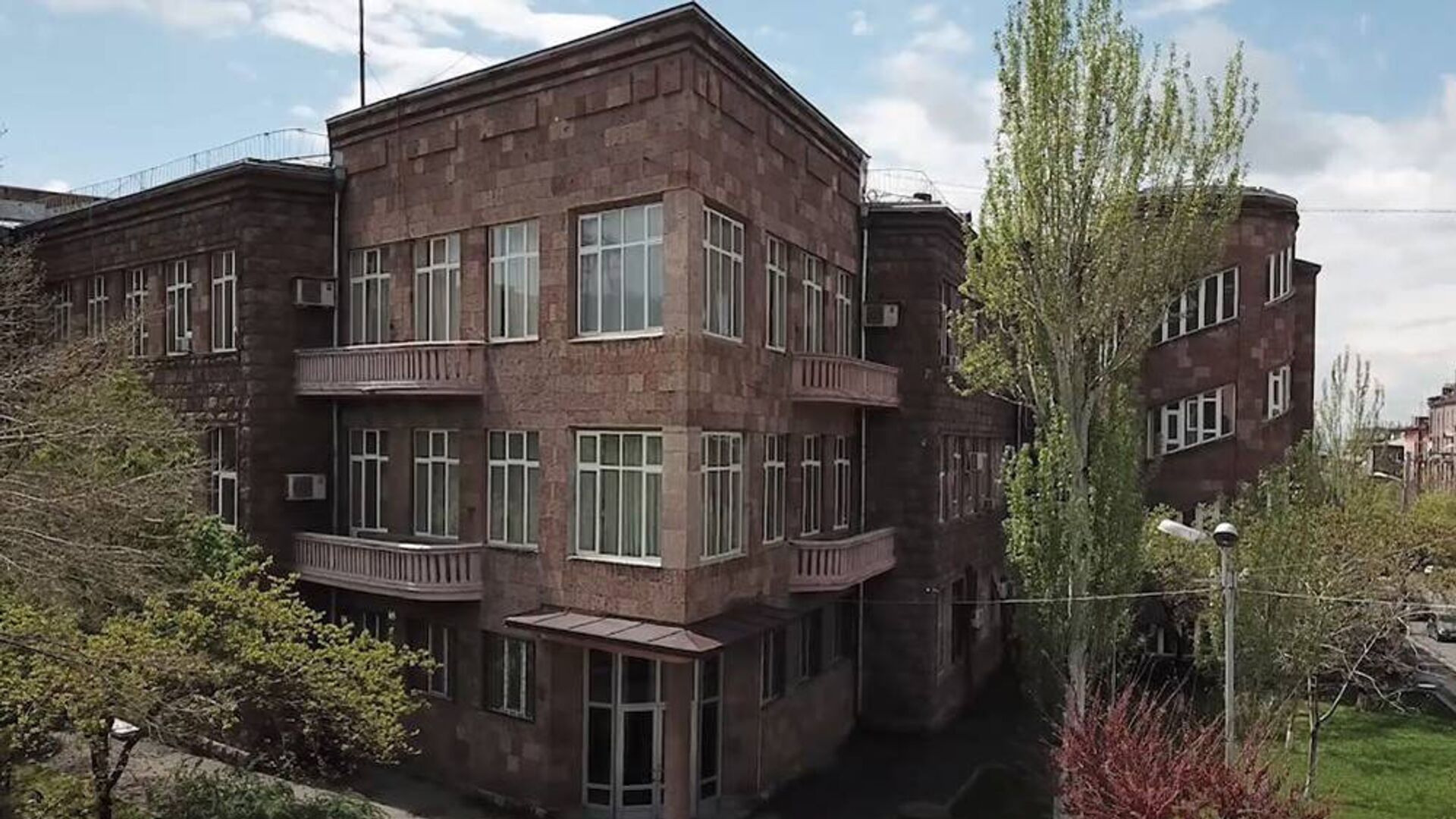 Здание Службы Национальной Безопасности Армении - Sputnik Армения, 1920, 10.07.2023