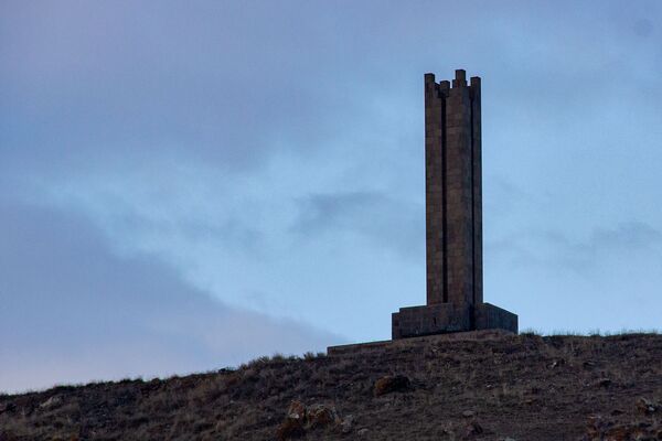 Мемориал памяти павших в Великой Отечественной войне в городе Сисиане - Sputnik Армения