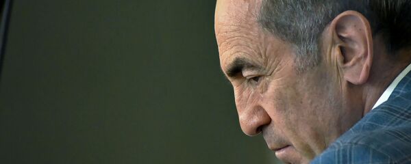 Роберт Кочарян на заседании суда по делу 1 марта (16 мая 2019). Еревaн Роберт Кочарян на заседании суда по делу 1 марта (16 мая 2019). Еревaн - Sputnik Армения