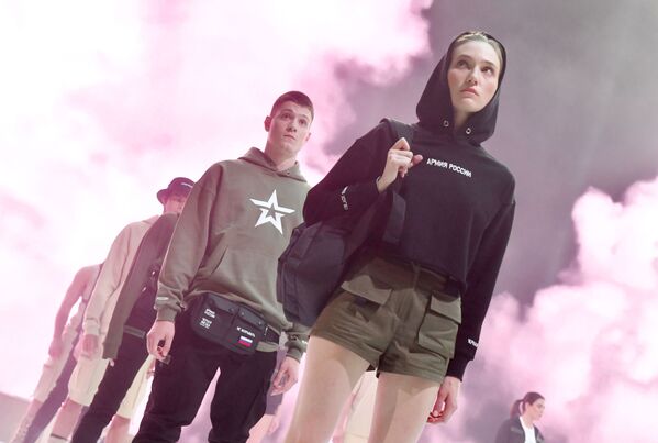 Black Star Wear и Армия России представили совместную коллекцию одежды - Sputnik Армения