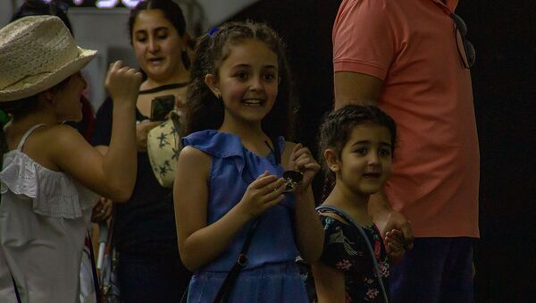 Фотовыставка Следующая станция - Детство в Ереванском метрополитене (1 июня 2019). Еревaн - Sputnik Արմենիա