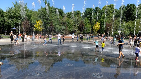Дети в парке 2800-летия Еревана в Международный день защиты детей (1 июня 2019). Еревaн - Sputnik Արմենիա