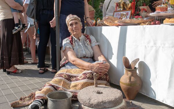 Участник фестиваля еды Утест Фест Софья Асоян - Sputnik Армения