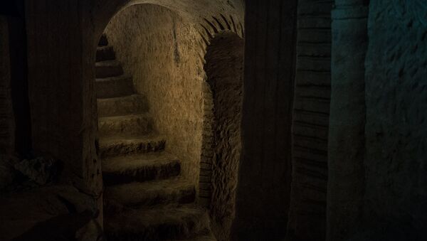Подземный храм дедушки Левона в Ариндже - Sputnik Արմենիա