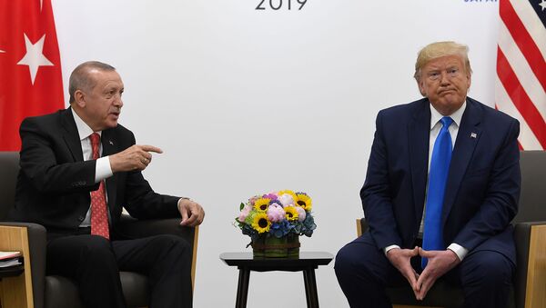 Встреча президентов Турции и США Реджепа Тайипа Эрдогана и Дональда Трампа на полях саммита G20 (29 июня 2019). Осака - Sputnik Արմենիա