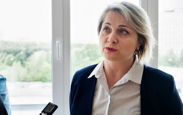 Учительница русского языка Арминэ Вартанян Учительница русского языка Арминэ Вартанян - Sputnik Армения