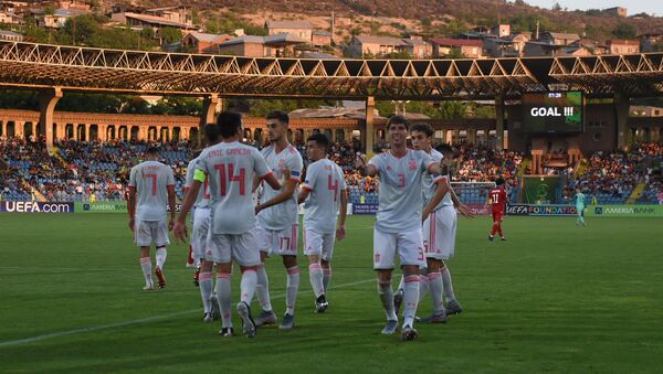 Футбольный матч ЧЕ U-19 между молодежными сборными Армении и Испании (14 июля 2019). Еревaн - Sputnik Արմենիա