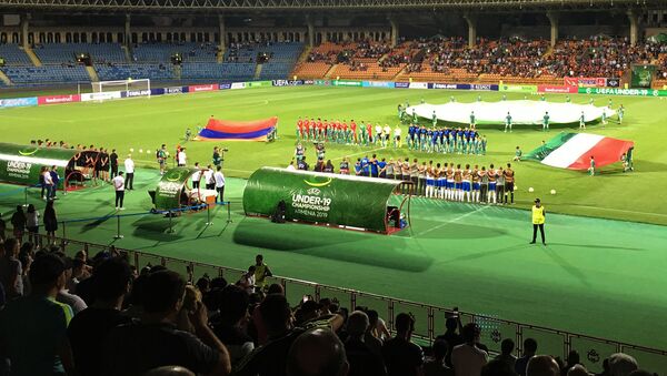 Футбольный матч ЧЕ U-19 между молодежными сборными Армении и Италии (17 июля 2019). Еревaн - Sputnik Արմենիա