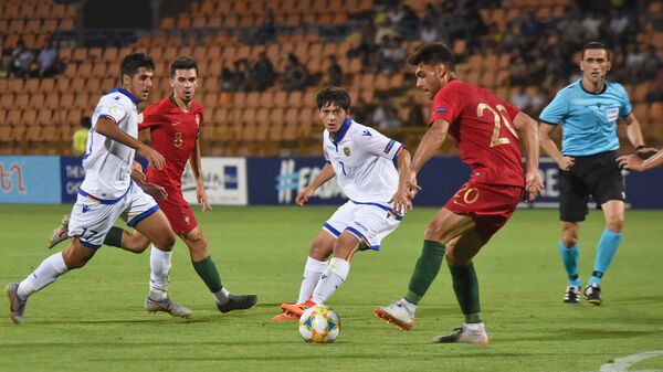 Футбольный матч ЧЕ U-19 между молодежными сборными Португалии и Армении (20 июля 2019). Еревaн - Sputnik Արմենիա