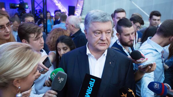 Экс-президент Украины, лидер партии Европейская солидарность Петр Порошенко - Sputnik Армения
