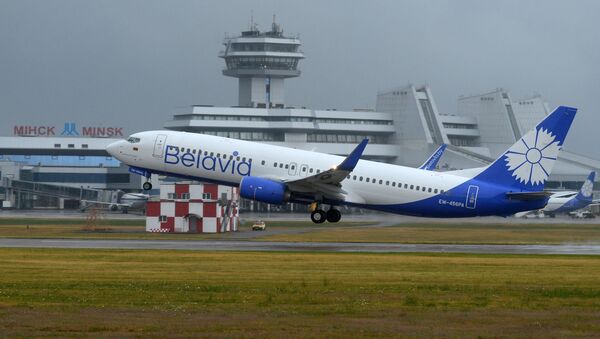 Самолет Belavia взлетает в Национальном аэропорту Минск - Sputnik Армения