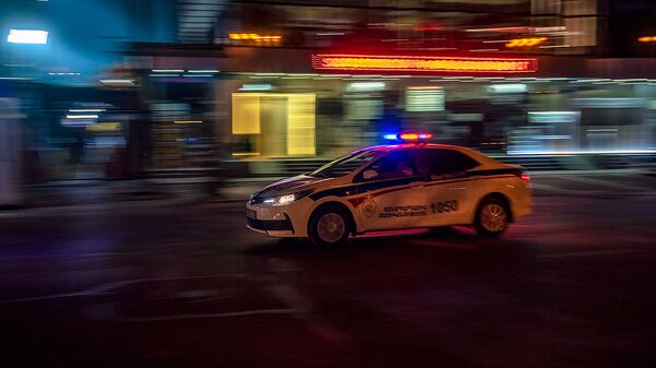 Автомобиль патрульной службы на улице Вардананц - Sputnik Արմենիա