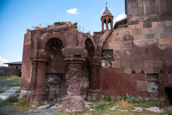 Ստորգետնյա անցում դեպի Թուրքիա, կամ ինչու սելջուկներին չհաջողվեց քանդել Հառիճավանքը Ստորգետնյա անցում դեպի Թուրքիա, կամ ինչու սելջուկներին չհաջողվեց քանդել Հառիճավանքը - Sputnik Արմենիա