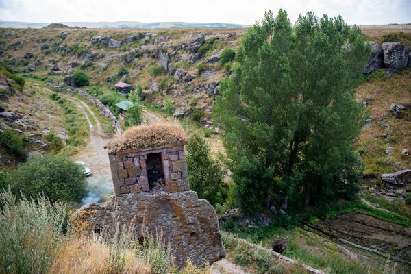 Ստորգետնյա անցում դեպի Թուրքիա, կամ ինչու սելջուկներին չհաջողվեց քանդել Հառիճավանքը Ստորգետնյա անցում դեպի Թուրքիա, կամ ինչու սելջուկներին չհաջողվեց քանդել Հառիճավանքը - Sputnik Արմենիա