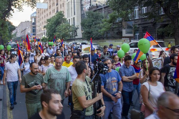 Мы - хозяева нашей страны: в Ереване прошло шествие против эксплуатации Амулсара Мы - хозяева нашей страны: в Ереване прошло шествие против эксплуатации Амулсара - Sputnik Армения
