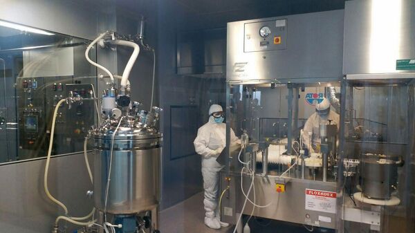 Производство лекарств в Армении на фармацевтическом заводе Ликвор - Sputnik Армения