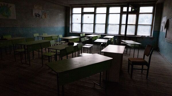 Классная комната школы села Навур Тавушской области - Sputnik Армения